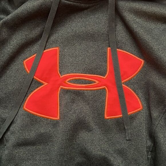 Under Armour Semi- Fitted Gold Gear Storm Sweatshirt - Picture 2 of 5